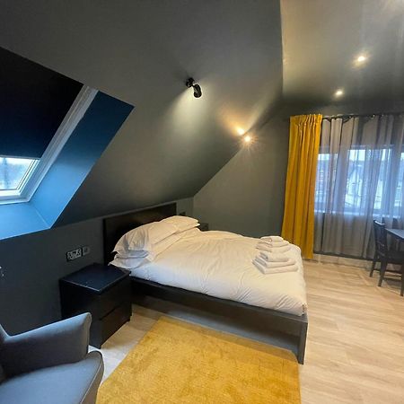 Sky City Apartments Coventry Bagian luar foto