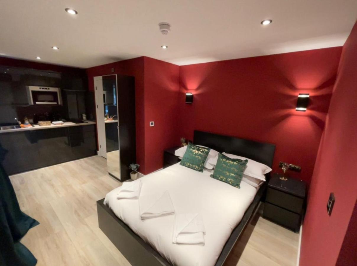 Sky City Apartments Coventry Bagian luar foto