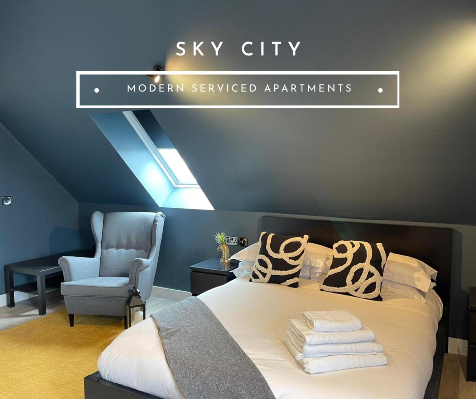 Sky City Apartments Coventry Bagian luar foto