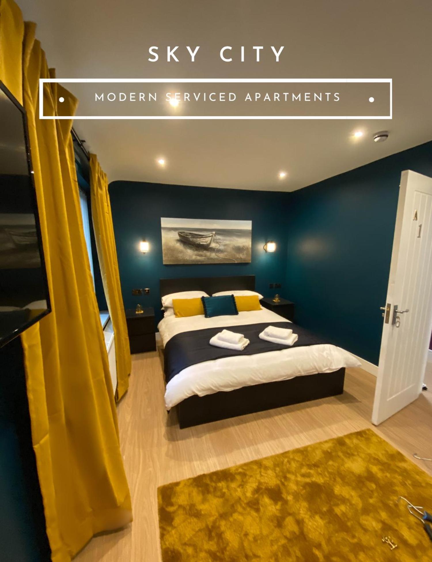 Sky City Apartments Coventry Bagian luar foto