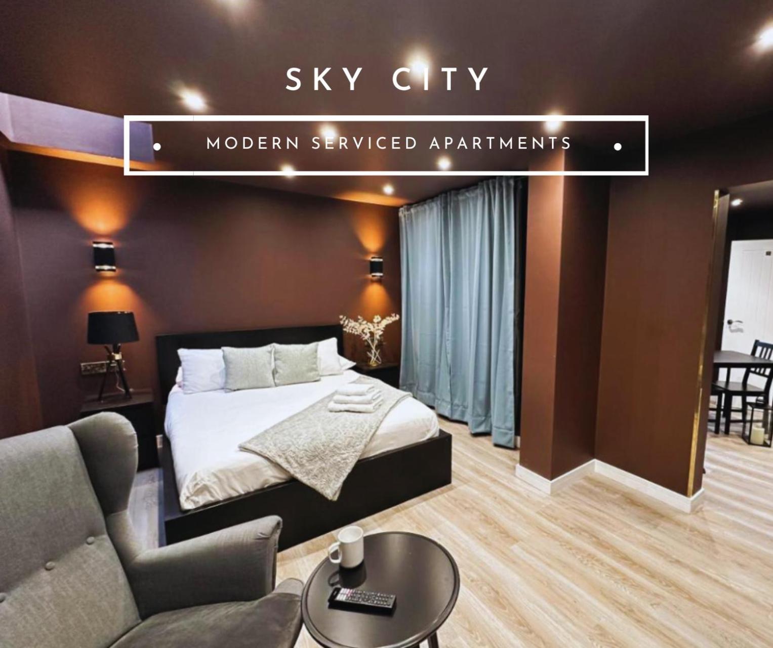 Sky City Apartments Coventry Bagian luar foto
